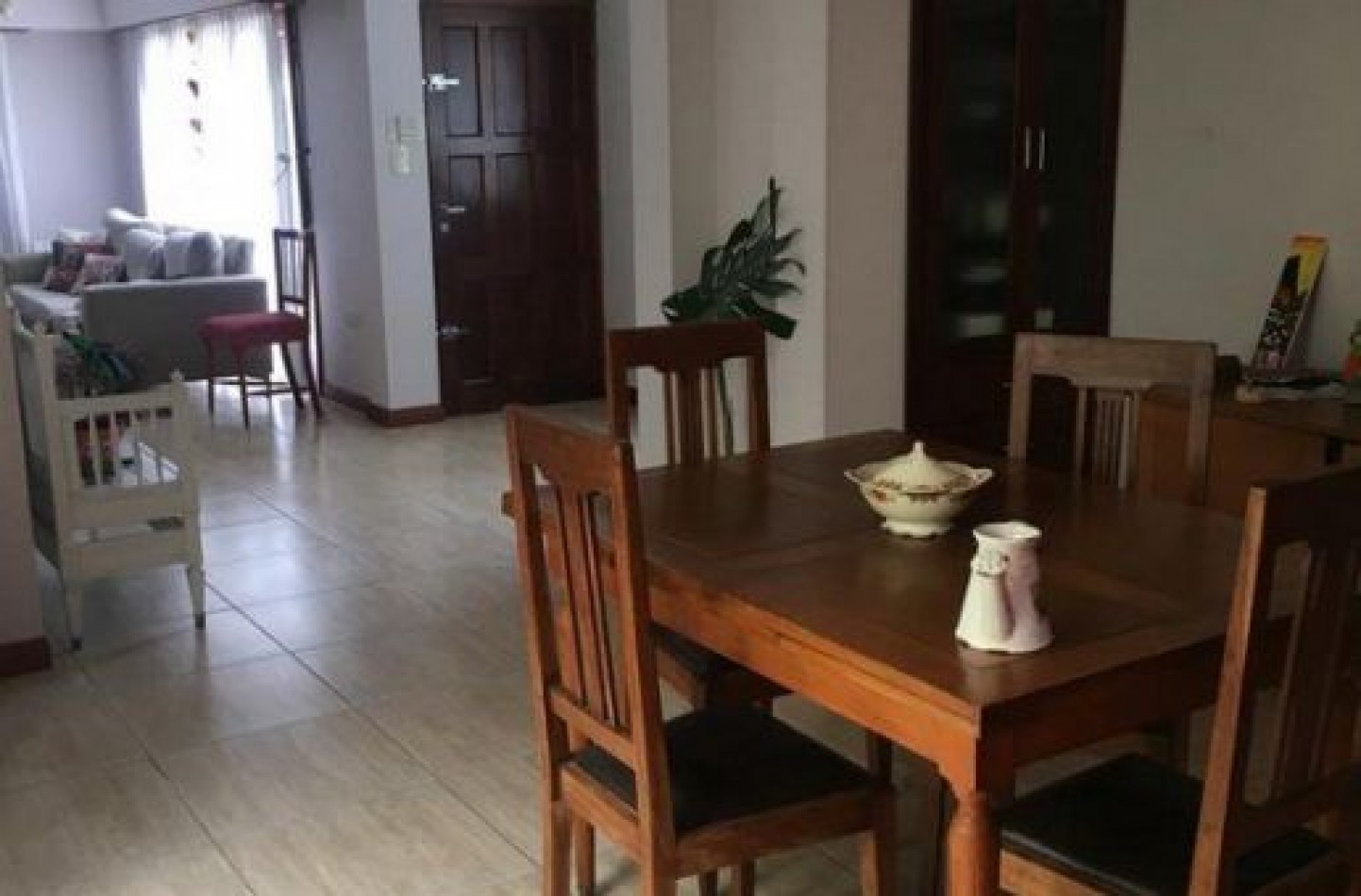 CHALET 3 DORM., ESCRIT., QUINCHO, PARQUE Y COCHERA X 2. Chalet en Venta.