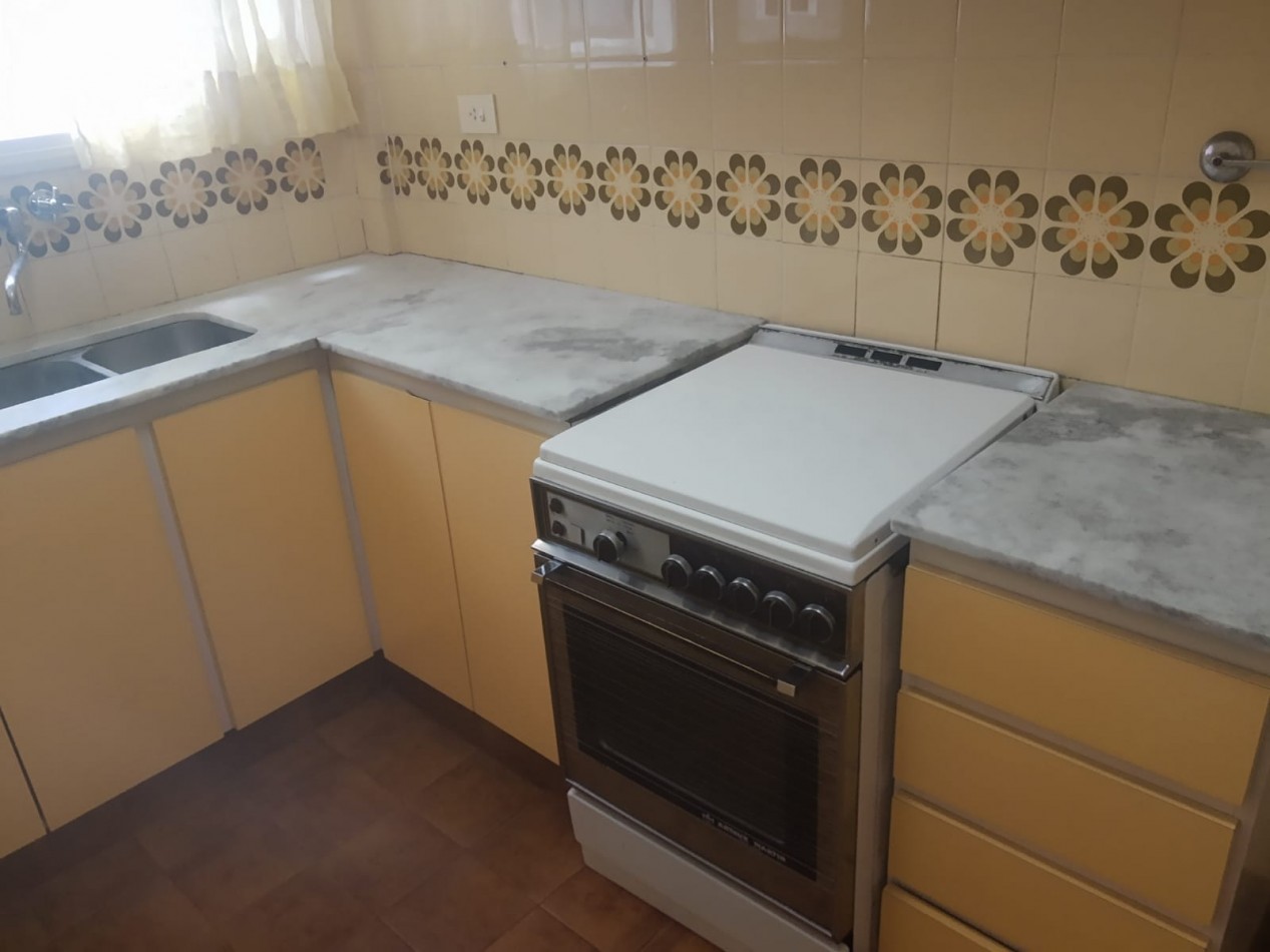 ALQUILER 3 AMBIENTES EXTERNO CON 2 BALCONES 2 BAÑOS Y COCHERA