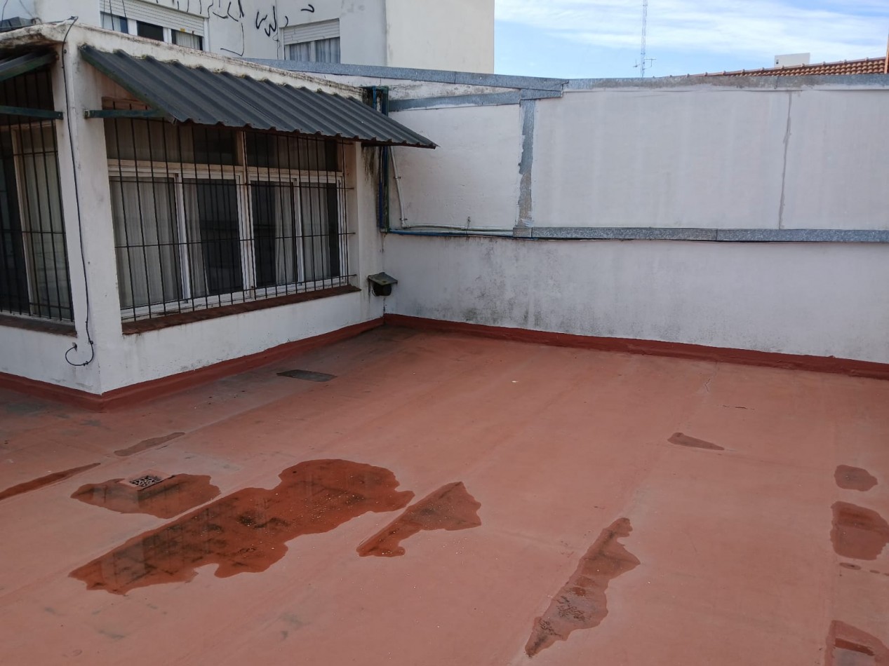 GRAN OPORTUNIDAD! APTO CREDITO. PH 3 AMBIENTES CON AMPLIA TERRAZA PROPIA