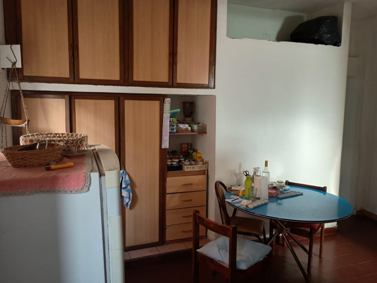 CASA PARA DOS FAMILIAS - Zona R.S.Peña y M.Bravo