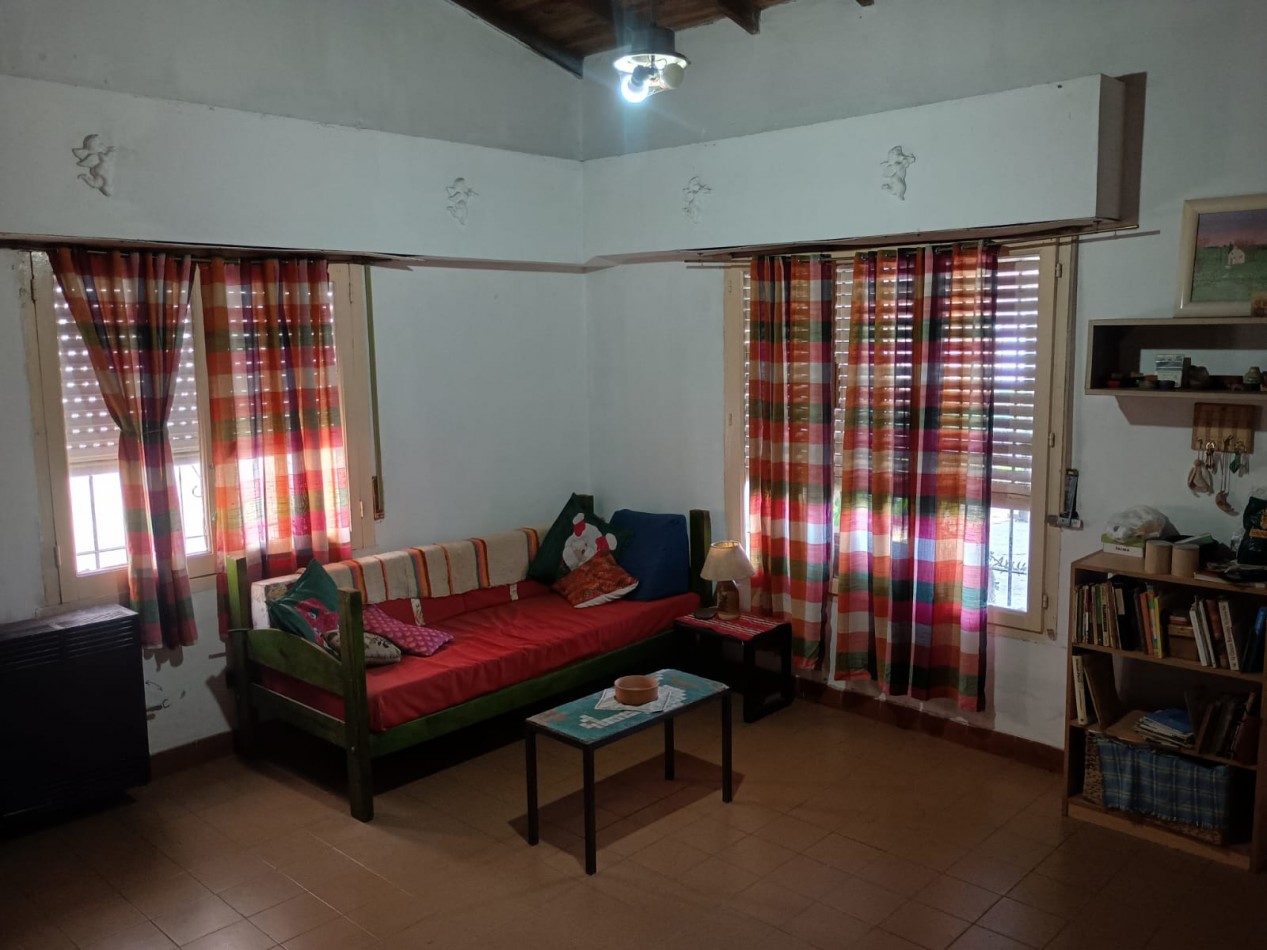 CASA PARA DOS FAMILIAS - Zona R.S.Peña y M.Bravo