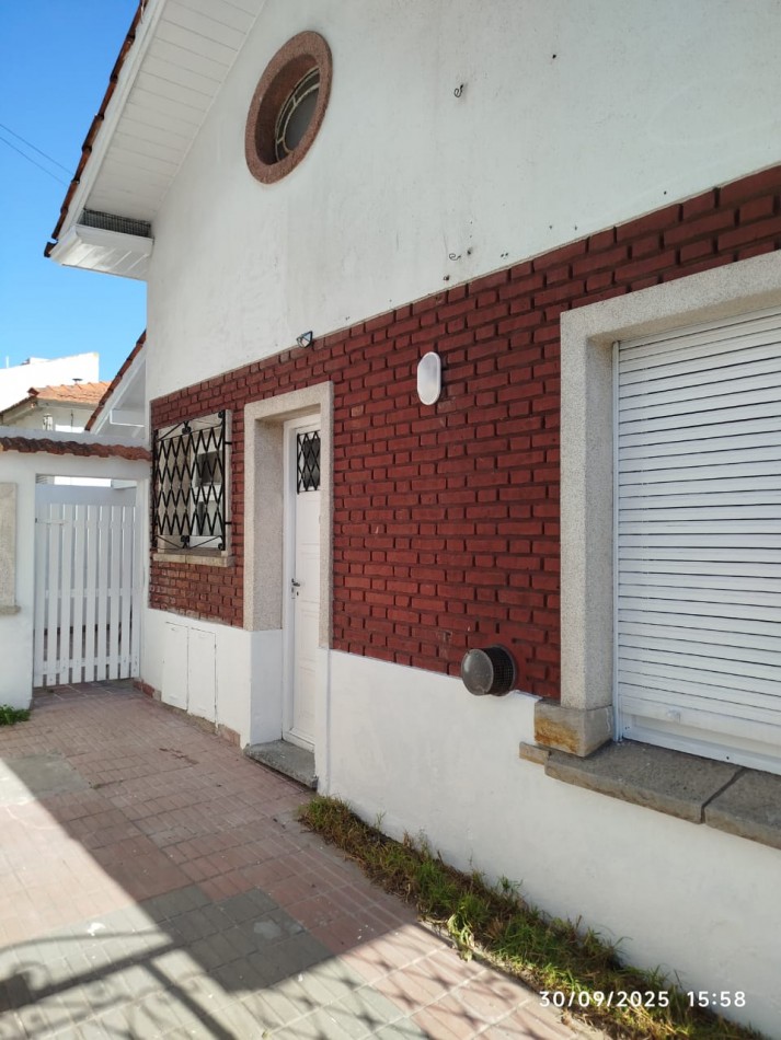 CHALET EN ALQUILER - PH AL FRENTE CON ENTRADA DE AUTO