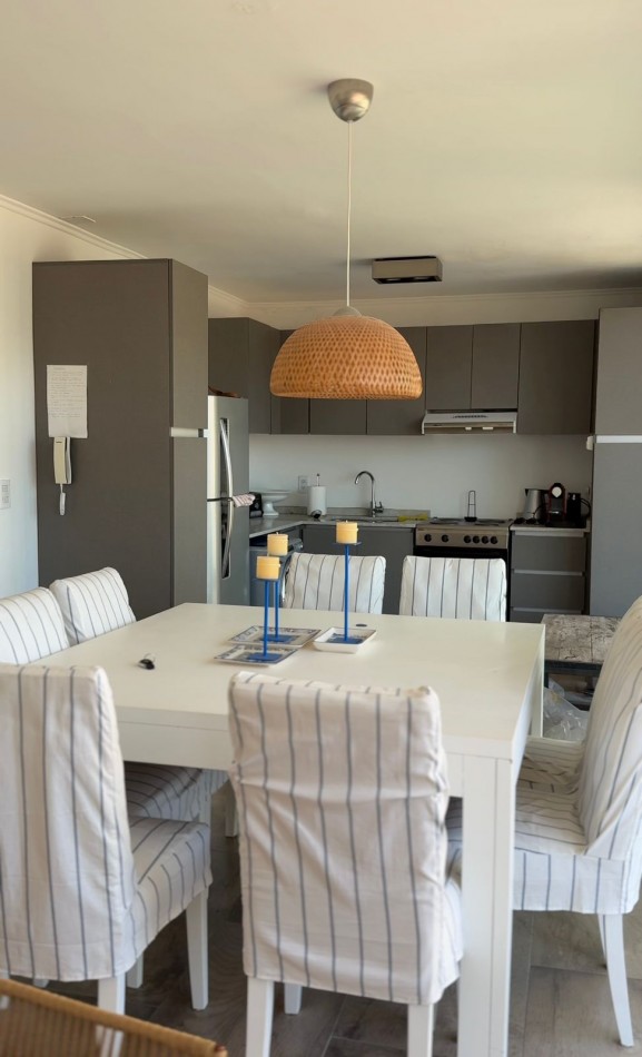 PISO 3 AMBIENTES CON BALCON - VISTA AL MAR