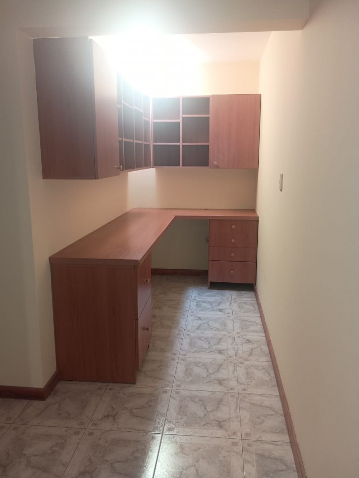 CHALET EN ZONA PERLA NORTE