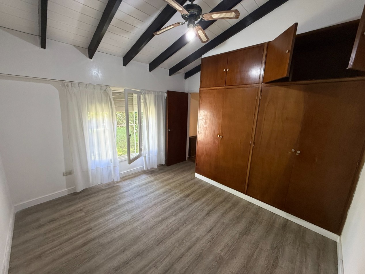 AMPLIA CASA 5 AMBIENTES EN BARRIO CONSTITUCION