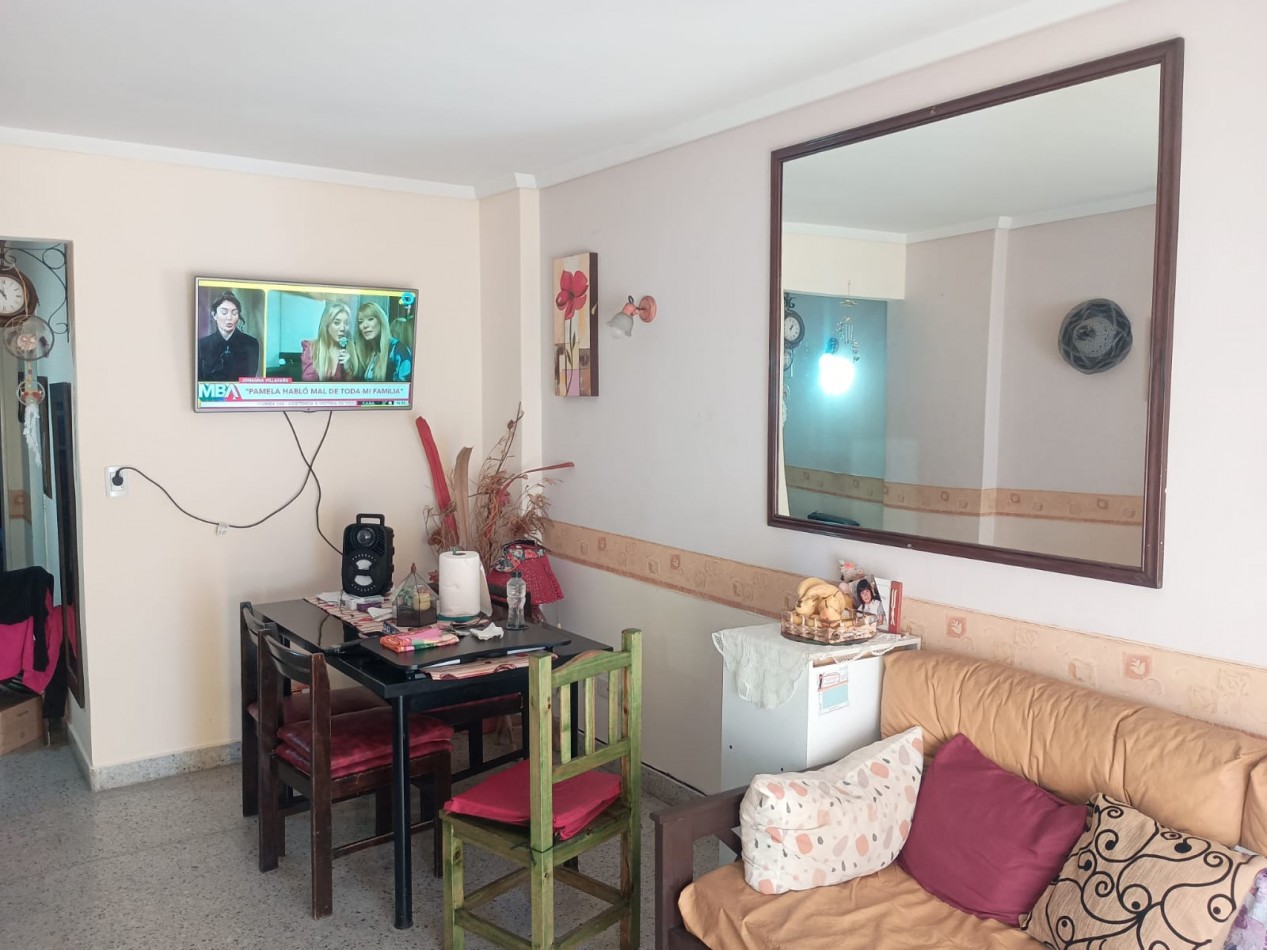 DEPARTAMENTO 2 AMBIENTES CON DEPENDENCIA ZONA CENTRO