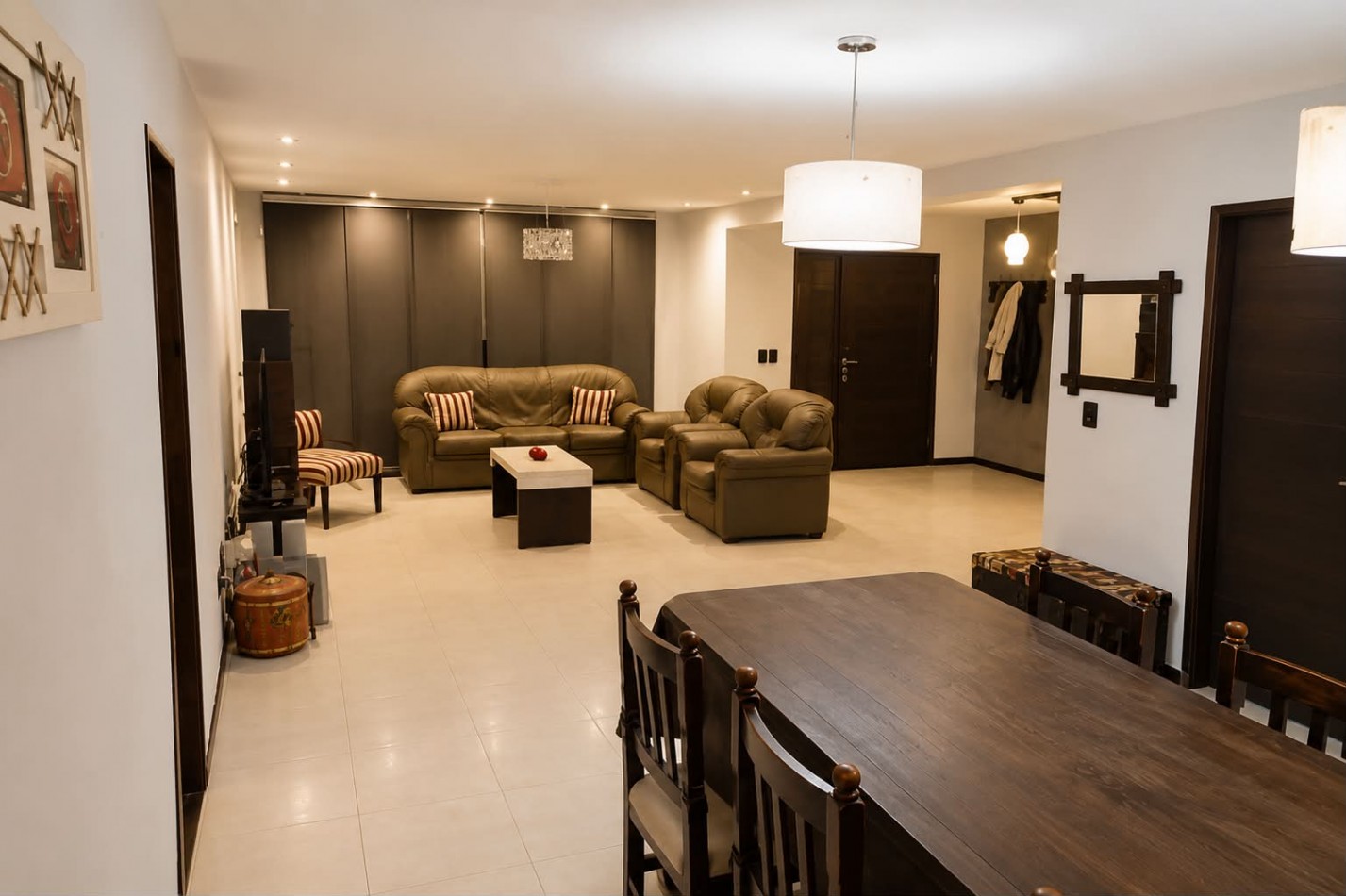 CHALET MODERNO 2 DORMITORIOS Y PARQUE. Chalet en Venta