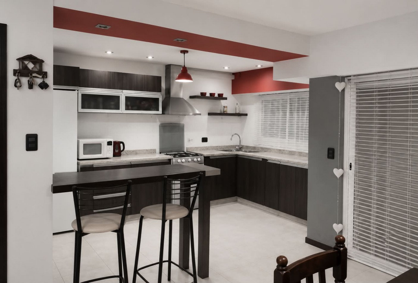 CHALET MODERNO 2 DORMITORIOS Y PARQUE. Chalet en Venta