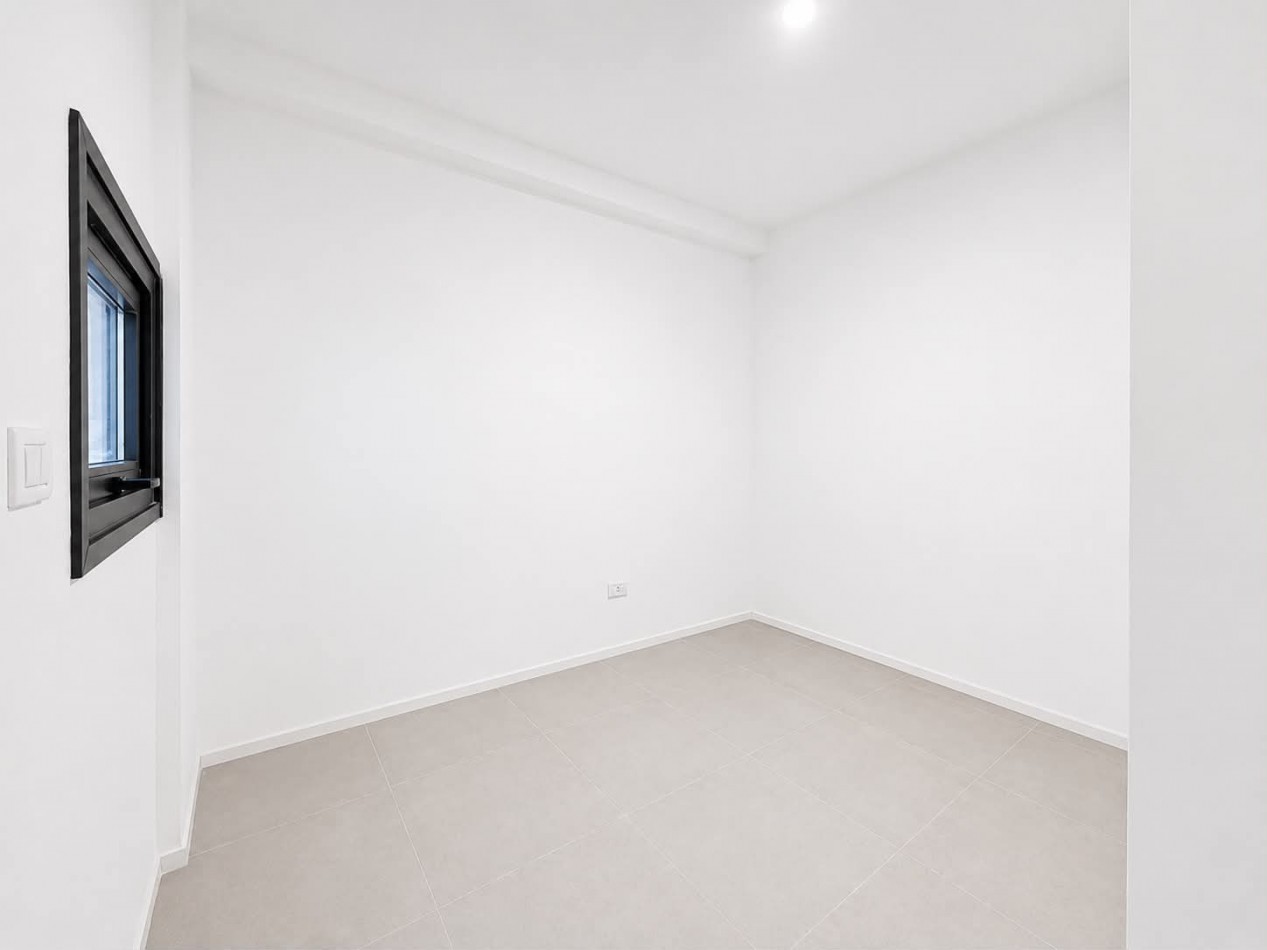 EXCLUSIVO PISO 4 AMBIENTES EN PLAZA MITRE