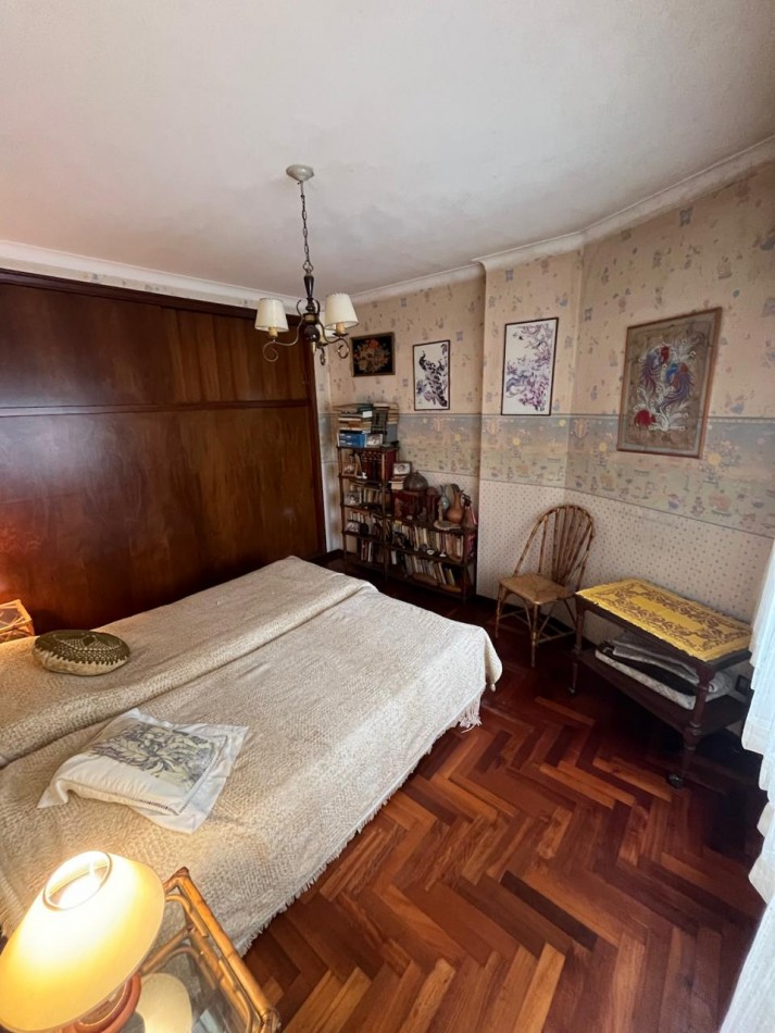 DEPARTAMENTO 4 AMBIENTES CON BALCON A LA CALLE