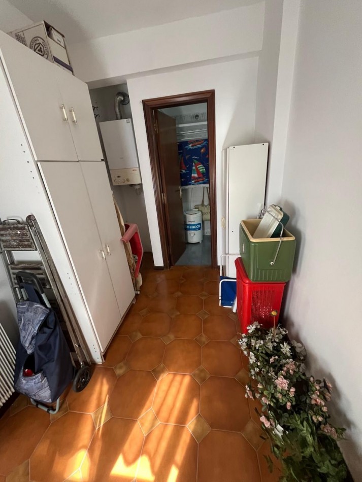 DEPARTAMENTO 4 AMBIENTES CON BALCON A LA CALLE