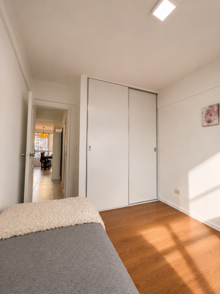 VENTA SEMIPISO CON COCHERA CUBIERTA