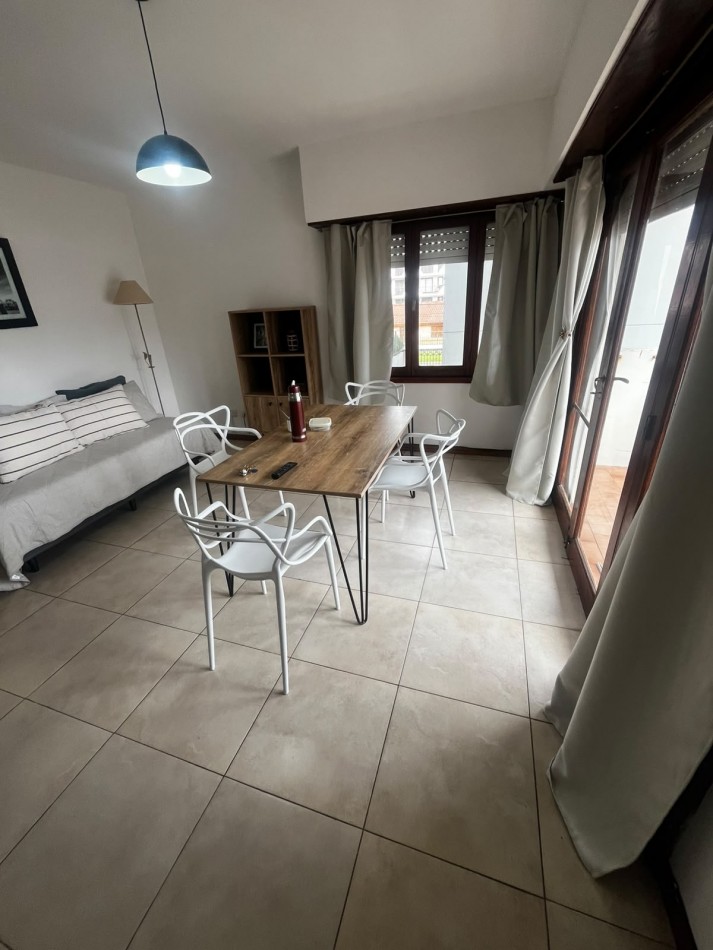 DEPARTAMENTO 2 AMBIENTES - CONSTITUCION Y LA COSTA