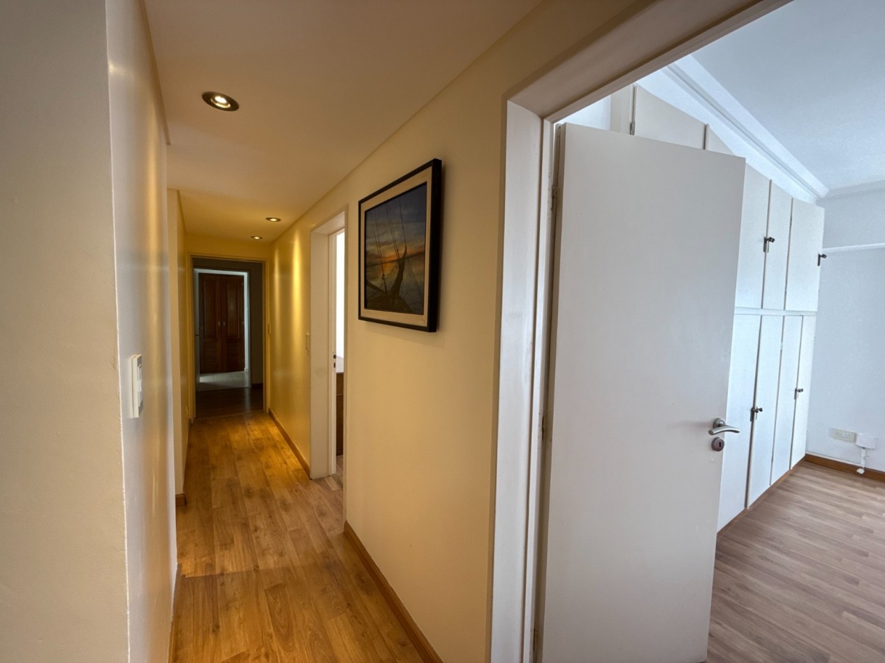 PENTHOUSE EN DUPLEX PLENO PLAYA GRANDE. EDIFICIO VILLA REGINA.