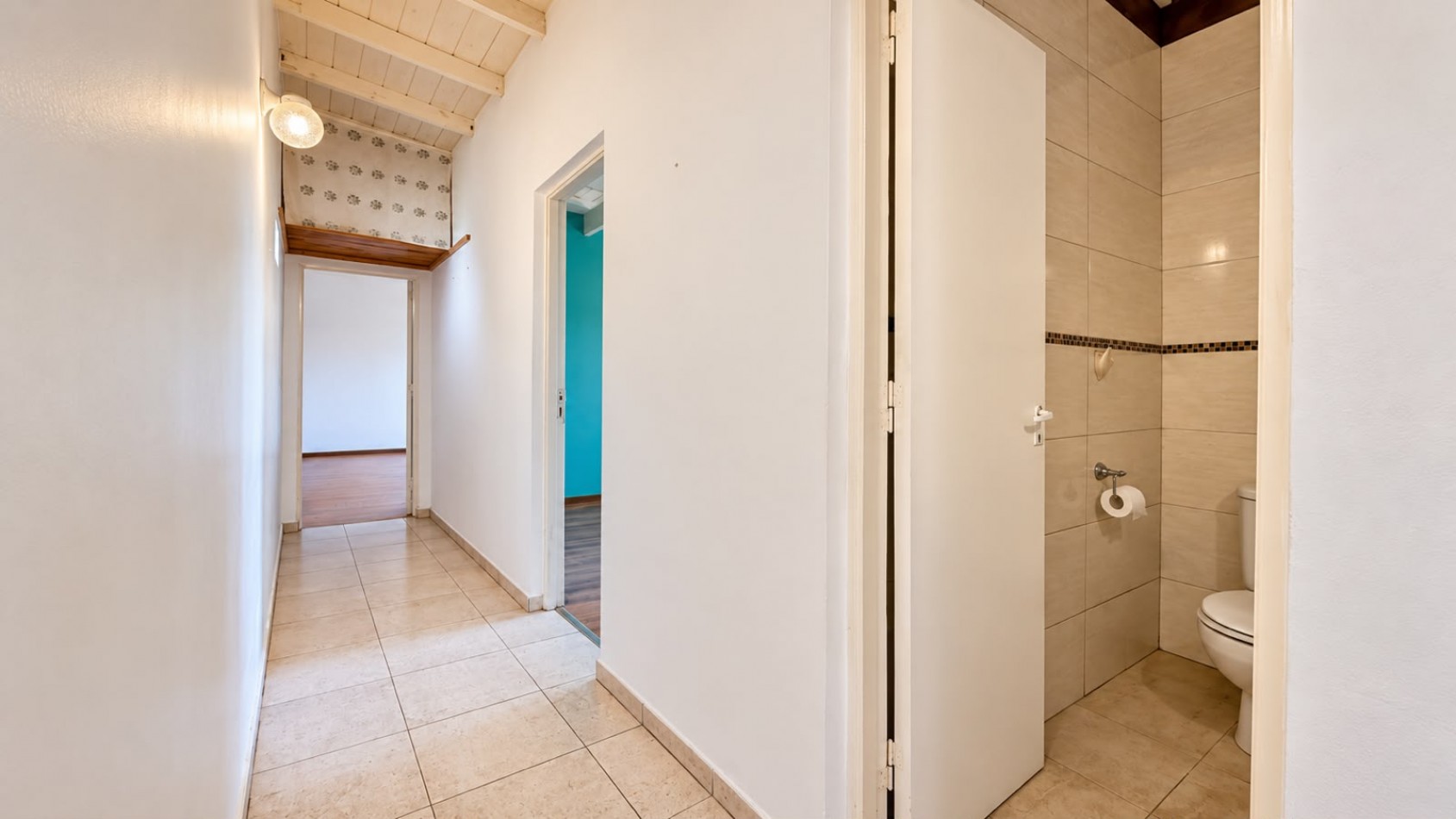 CONFORTABLE CASA 3 AMBIENTES - CONSTITUCION