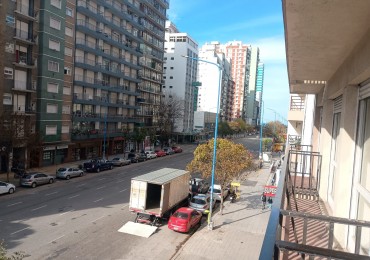 DEPARTAMENTO 2 AMBIENTES CON DEPENDENCIA ZONA CENTRO