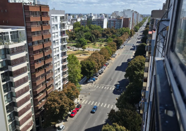 DEPARTAMENTO 2 AMBIENTES CENTRO, A METROS DE PLAZA MITRE