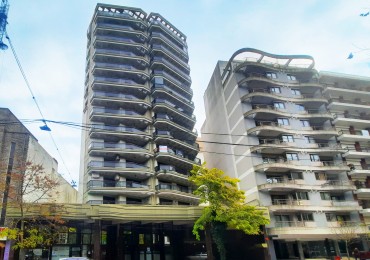 DEPARTAMENTO 4 AMBIENTES CON BALCON A LA CALLE